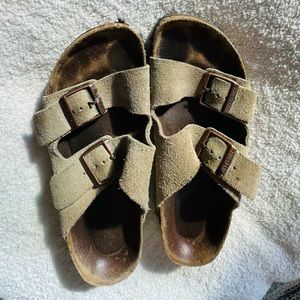 Sad Authentic Arizona Taupe Suede Birkenstock